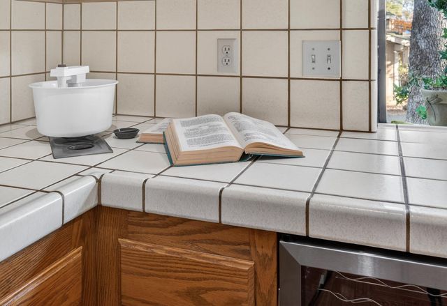 124 Winding Canyon Ln, Folsom, CA 95630