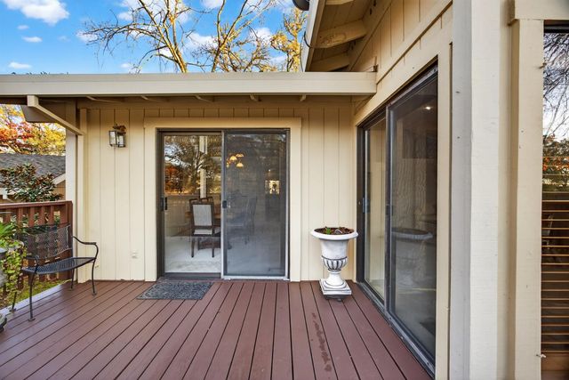 124 Winding Canyon Ln, Folsom, CA 95630