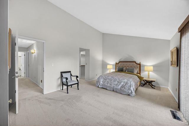 124 Winding Canyon Ln, Folsom, CA 95630