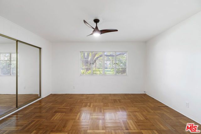 5165 Village, Los Angeles, CA 90016