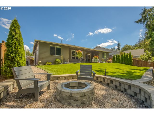 1410 Ne CASCADIA RIDGE Dr, Estacada, OR 97023