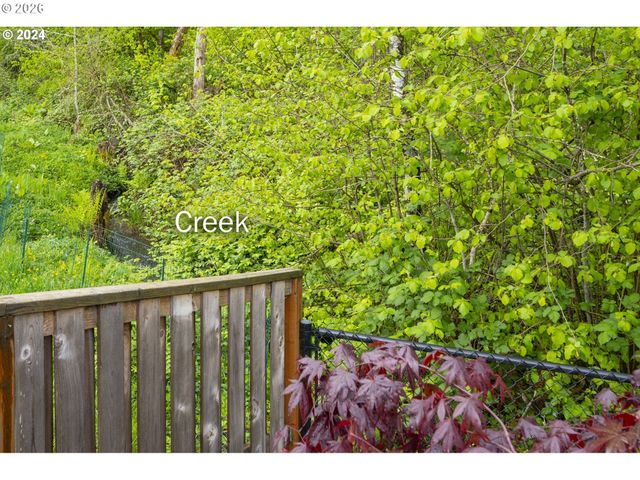 1410 Ne CASCADIA RIDGE Dr, Estacada, OR 97023