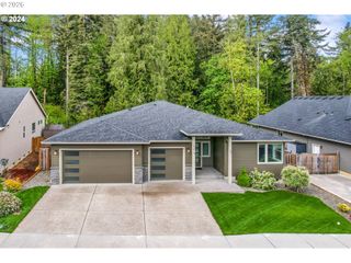 1410 Ne CASCADIA RIDGE Dr, Estacada, OR 97023