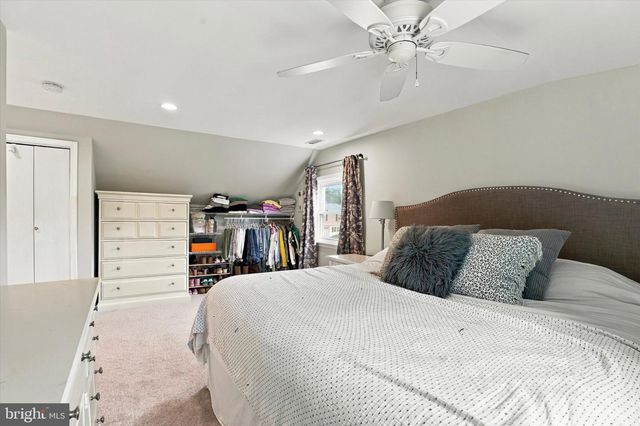 1312 BRADFORD RD, Oreland, PA 19075