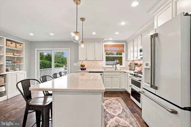 1312 BRADFORD RD, Oreland, PA 19075