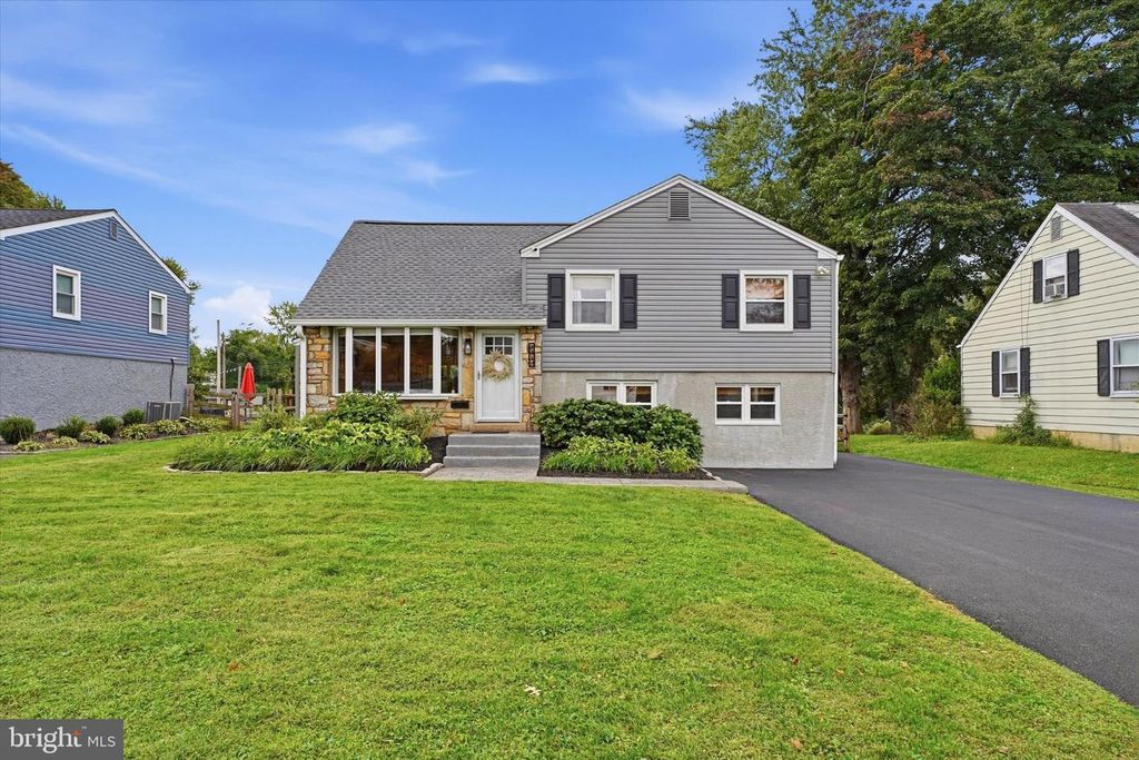 1312 BRADFORD RD, Oreland, PA 19075 — exterior