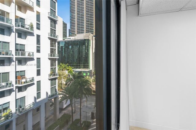 1110 Brickell Ave 601A, Miami, FL 33131