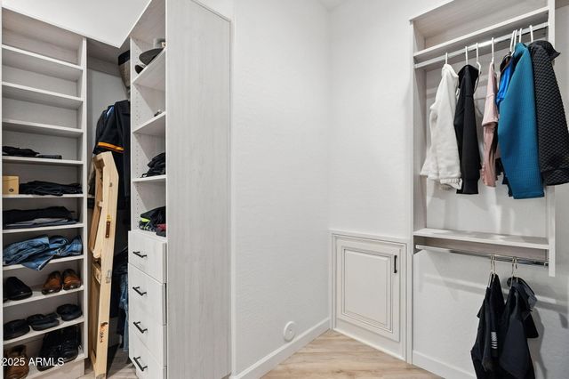 472 E BRACCIANO Avenue, San Tan Valley, AZ 85140