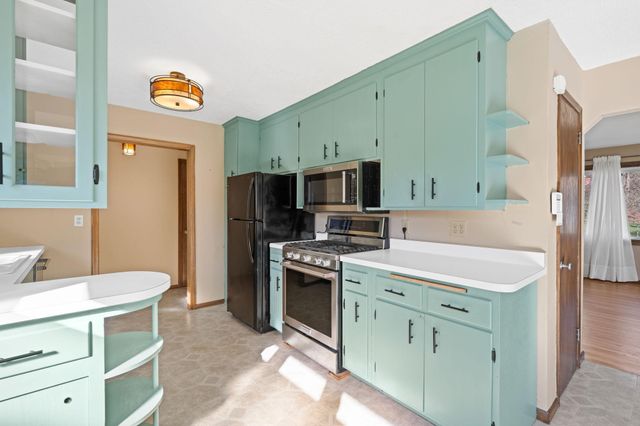 10216 Zenith Lane, Bloomington, MN 55431