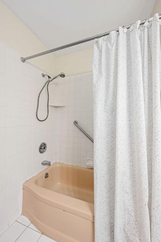 10216 Zenith Lane, Bloomington, MN 55431