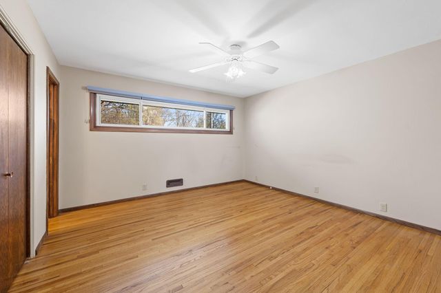 10216 Zenith Lane, Bloomington, MN 55431