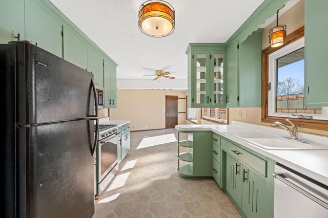 10216 Zenith Lane, Bloomington, MN 55431