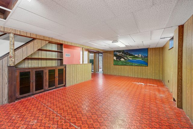 10216 Zenith Lane, Bloomington, MN 55431