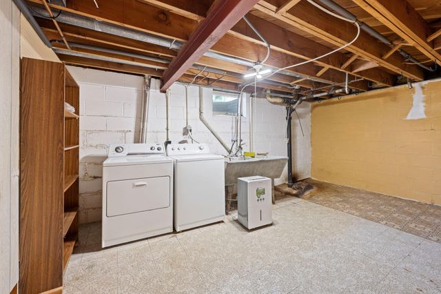 10216 Zenith Lane, Bloomington, MN 55431