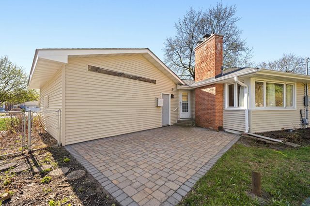 10216 Zenith Lane, Bloomington, MN 55431