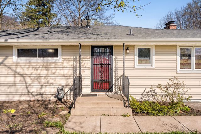 10216 Zenith Lane, Bloomington, MN 55431