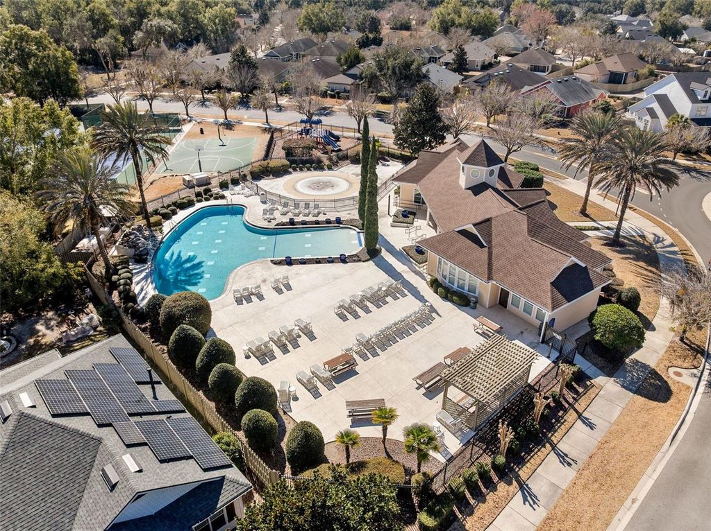 Image 29 of property listing at 7880 SW 80TH DRIVE, Gainesville, FL 32608