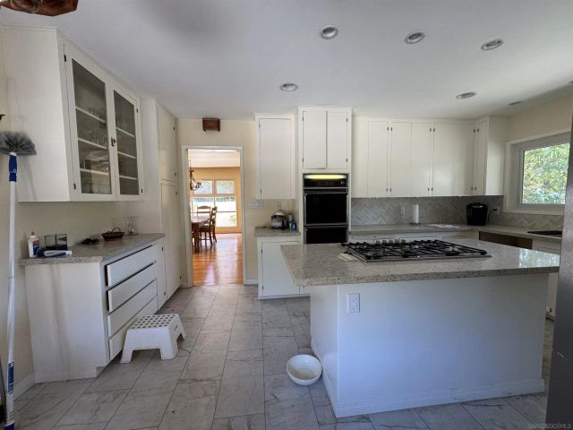 3722 Del Mar Avenue, San Diego, CA 92106