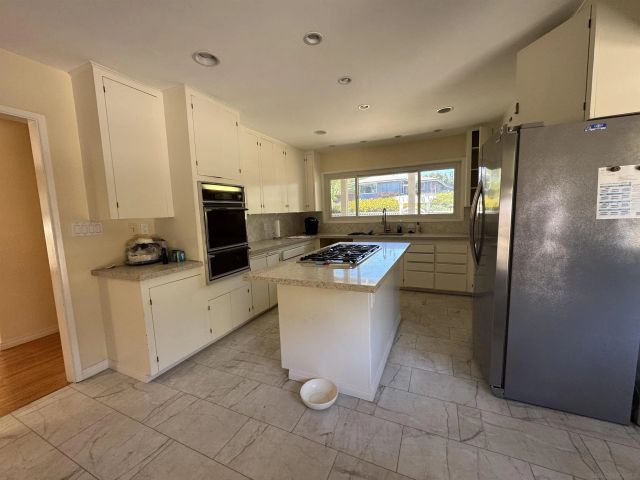 3722 Del Mar Avenue, San Diego, CA 92106