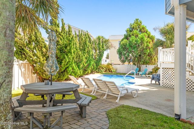 14 Private Drive, Ocean Isle Beach, NC 28469
