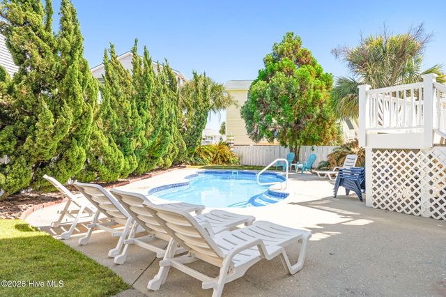 14 Private Drive, Ocean Isle Beach, NC 28469