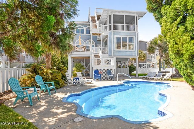 14 Private Drive, Ocean Isle Beach, NC 28469