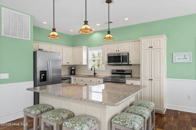 14 Private Drive, Ocean Isle Beach, NC 28469