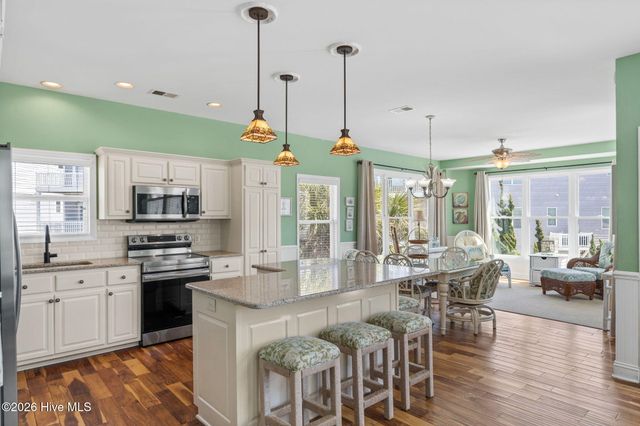 14 Private Drive, Ocean Isle Beach, NC 28469
