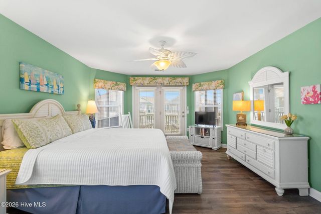 14 Private Drive, Ocean Isle Beach, NC 28469