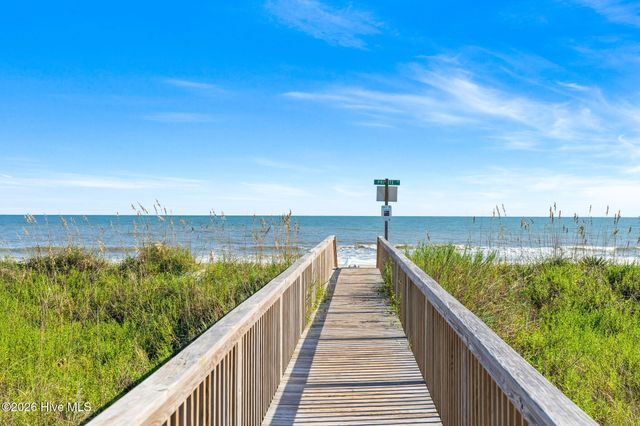 14 Private Drive, Ocean Isle Beach, NC 28469