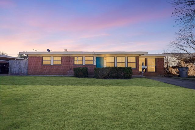 1309 OAKHURST DRIVE, Wichita Falls, TX 76302