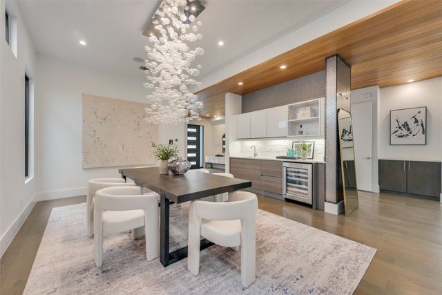 6420 Kenwood Avenue, Dallas, TX 75214