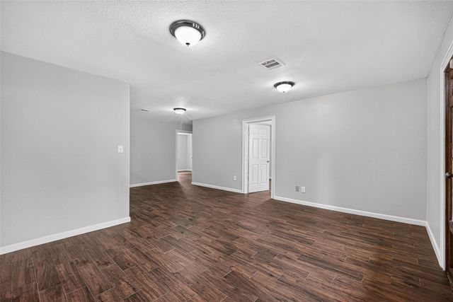 1112 Johnson Street, Pasadena, TX 77506