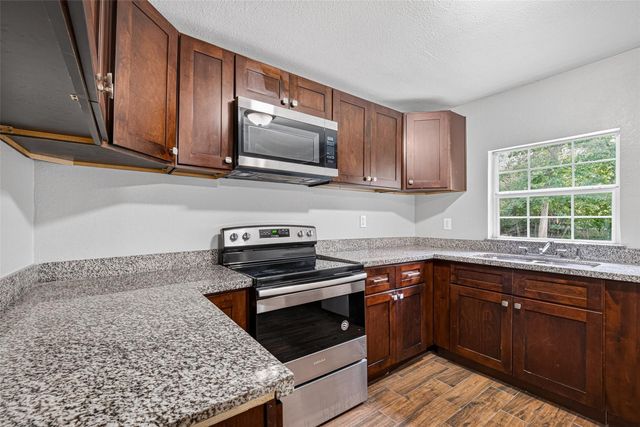 1112 Johnson Street, Pasadena, TX 77506