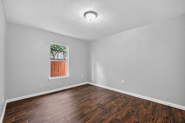 1112 Johnson Street, Pasadena, TX 77506