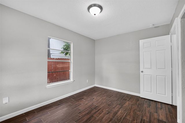 1112 Johnson Street, Pasadena, TX 77506