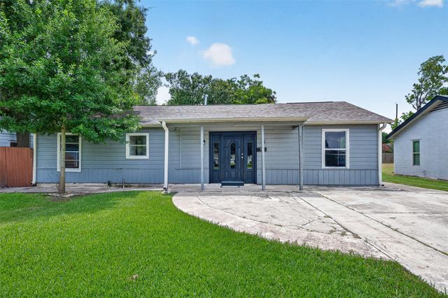 1112 Johnson Street, Pasadena, TX 77506