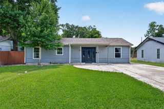 1112 Johnson Street, Pasadena, TX 77506
