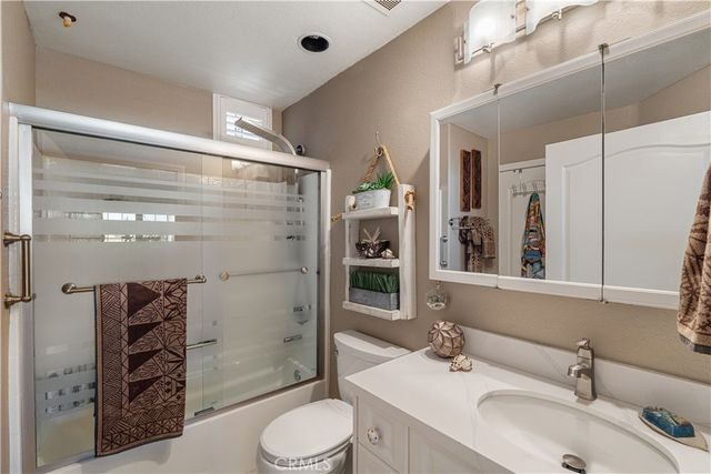 5142 Warner Ave 209, Huntington Beach, CA 92649