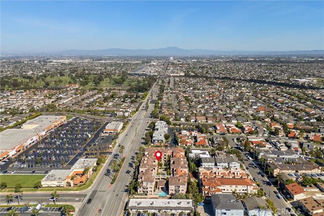 5142 Warner Ave 209, Huntington Beach, CA 92649