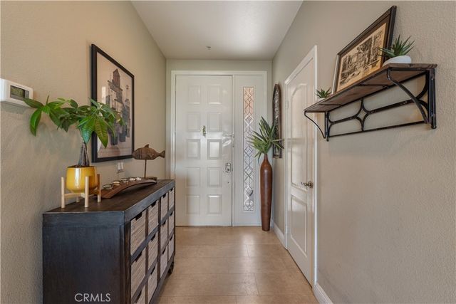 5142 Warner Ave 209, Huntington Beach, CA 92649