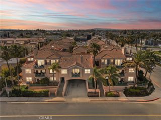 5142 Warner Ave 209, Huntington Beach, CA 92649