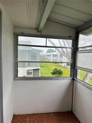 652 N Flanders N 652, Delray Beach, FL 33484
