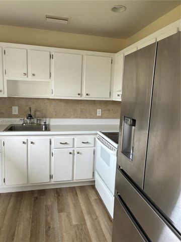 652 N Flanders N 652, Delray Beach, FL 33484