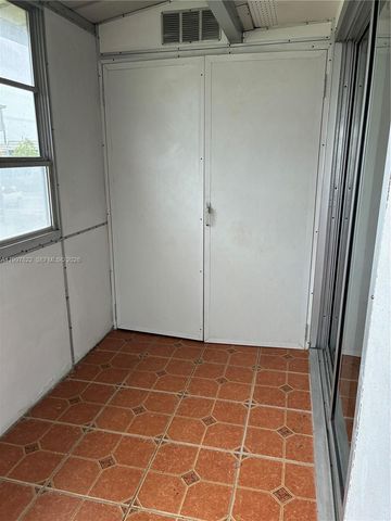 652 N Flanders N 652, Delray Beach, FL 33484