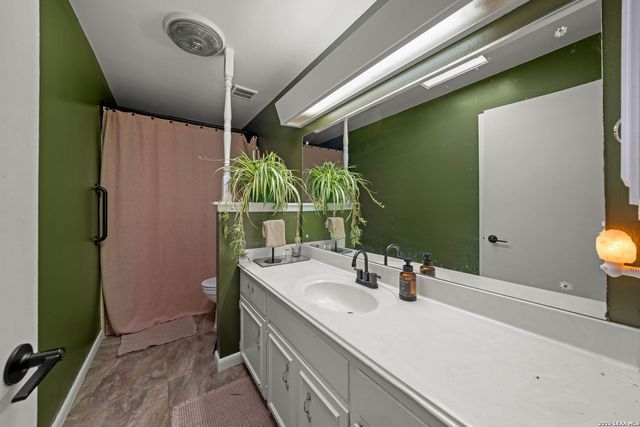 6723 Connie Mack, San Antonio, TX 78240