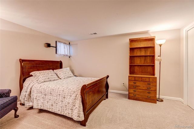 2784 S Heather Gardens Way, Aurora, CO 80014