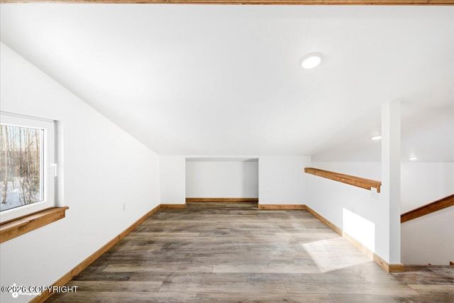 13862 W Halston Avenue, Big Lake, AK 99652