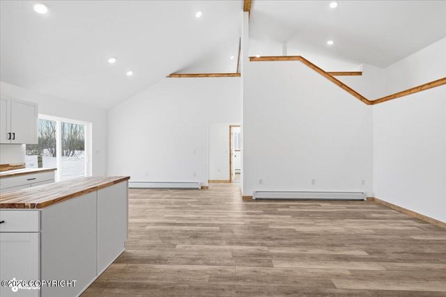 13862 W Halston Avenue, Big Lake, AK 99652