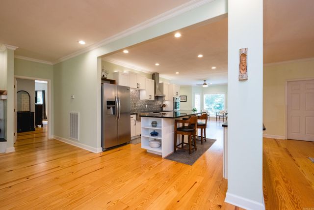 4300 Deer Drive, Paron, AR 72122